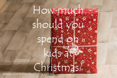 How much should you spend on kids at Christmas?